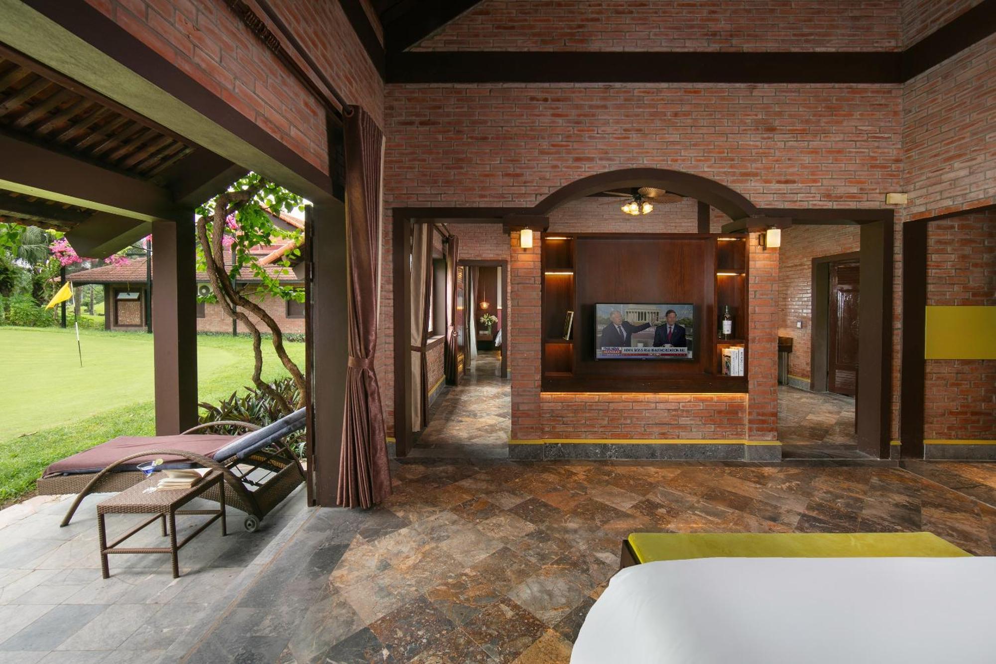 Asean Resort - Shiki Onsen & Spa Hanoi Buitenkant foto