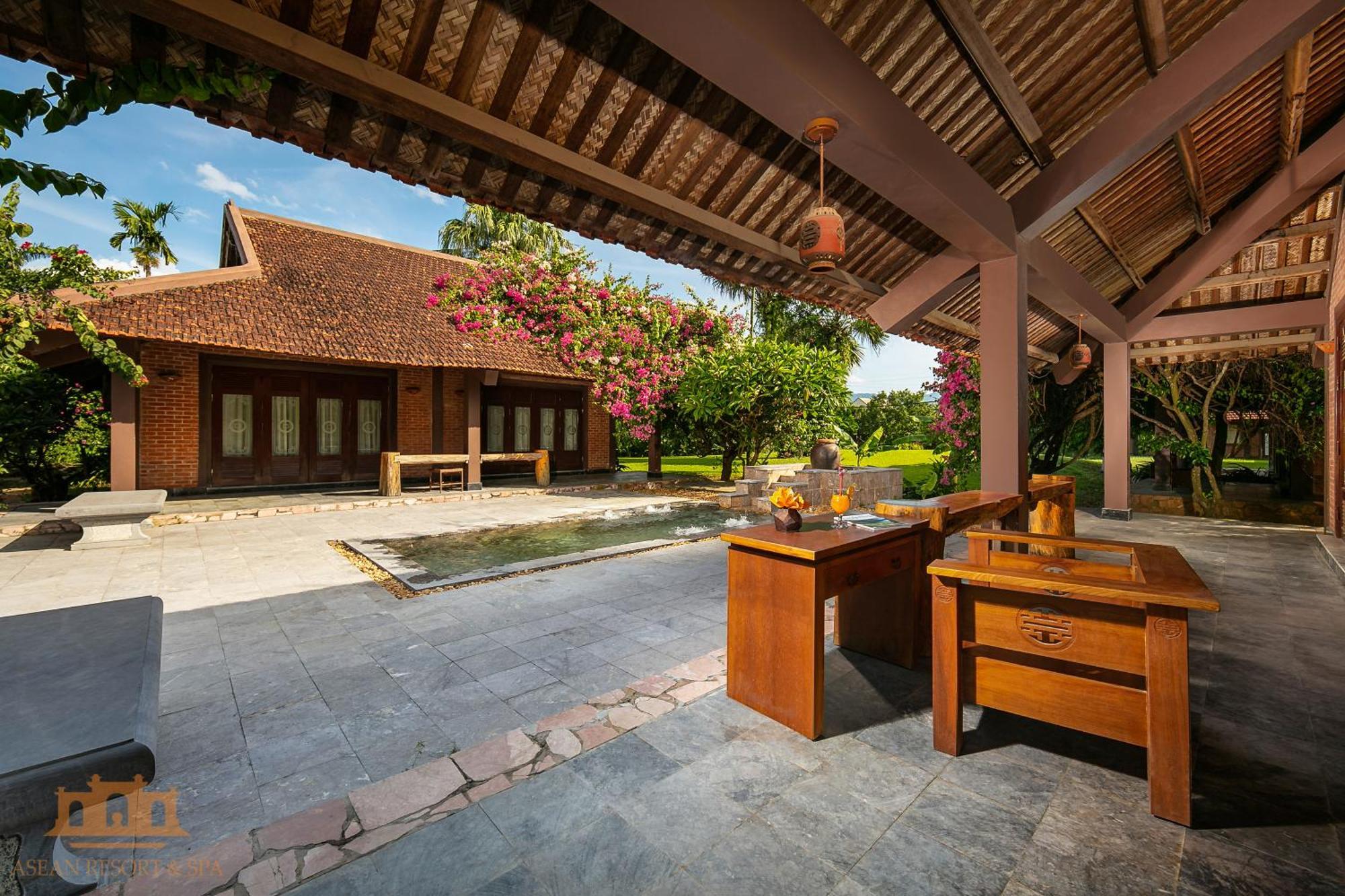 Asean Resort - Shiki Onsen & Spa Hanoi Buitenkant foto